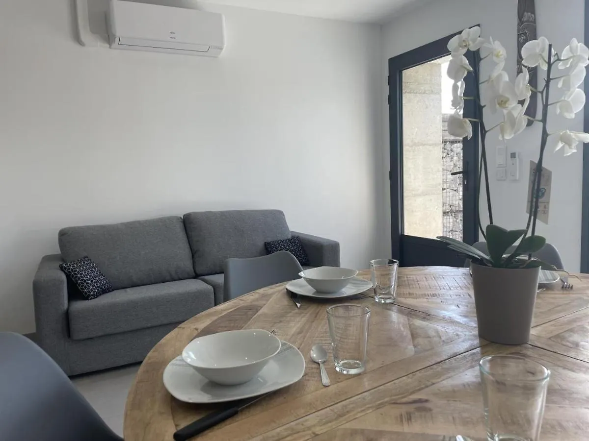 Gite Renove Avec Piscine Chauffee Couverte, Climatisation, Proche Randonnees Et Attractions Locales - Fr-1-489-471 Couzon Holiday home
